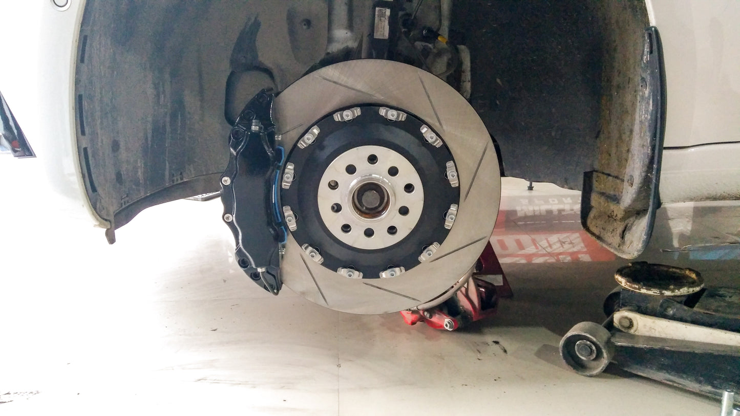 Skoda Octavia Mk4 (20~UP) Front Big Brake Kit