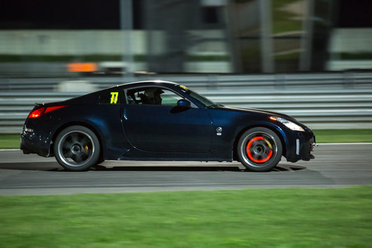 Nissan 350Z front PB brake kit - Tested at Monza
