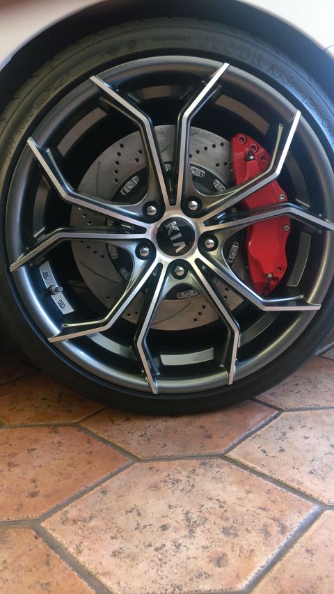 Kia Cee'd Sportswagon (CD) (18~UP) Front Big Brake Kit